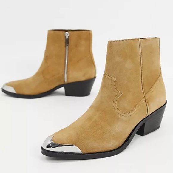 Pull&Bear suede western ankle boots in tan - Picture 2 of 5